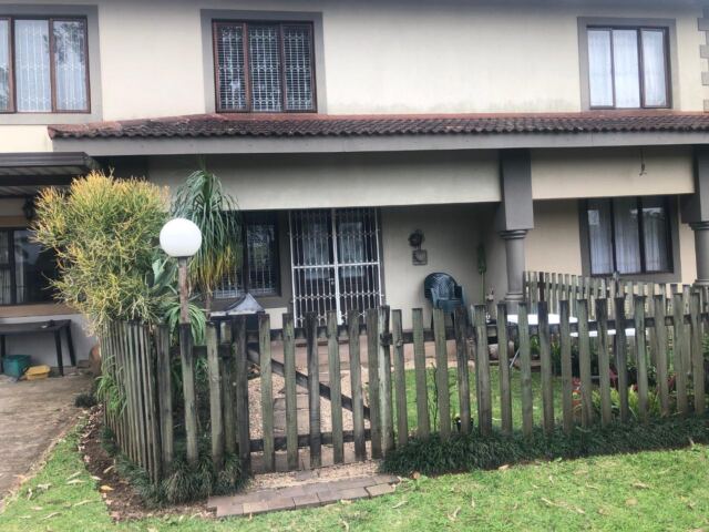 2 Bedroom House to Rent in Gillitts